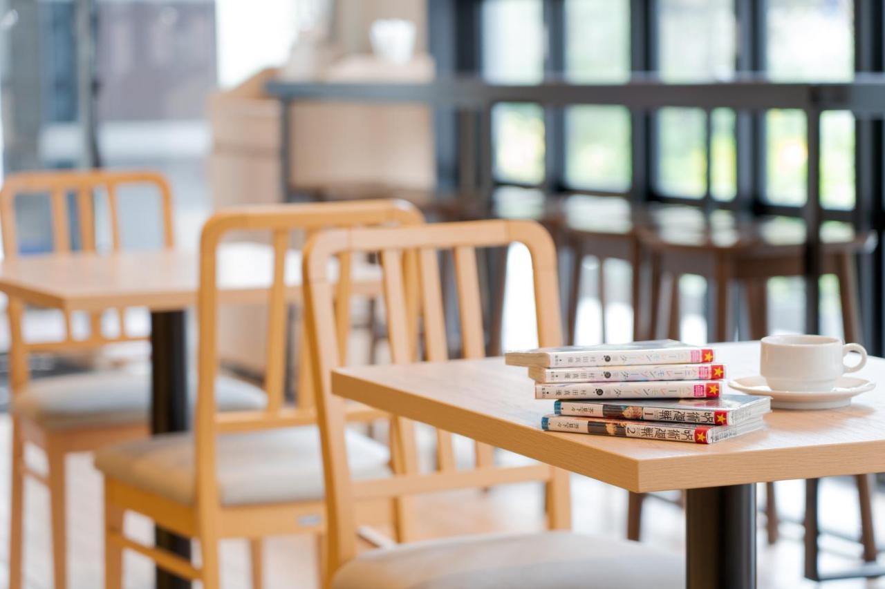Quintessa Hotel Osaka Shinsaibashi Comic & Books Экстерьер фото