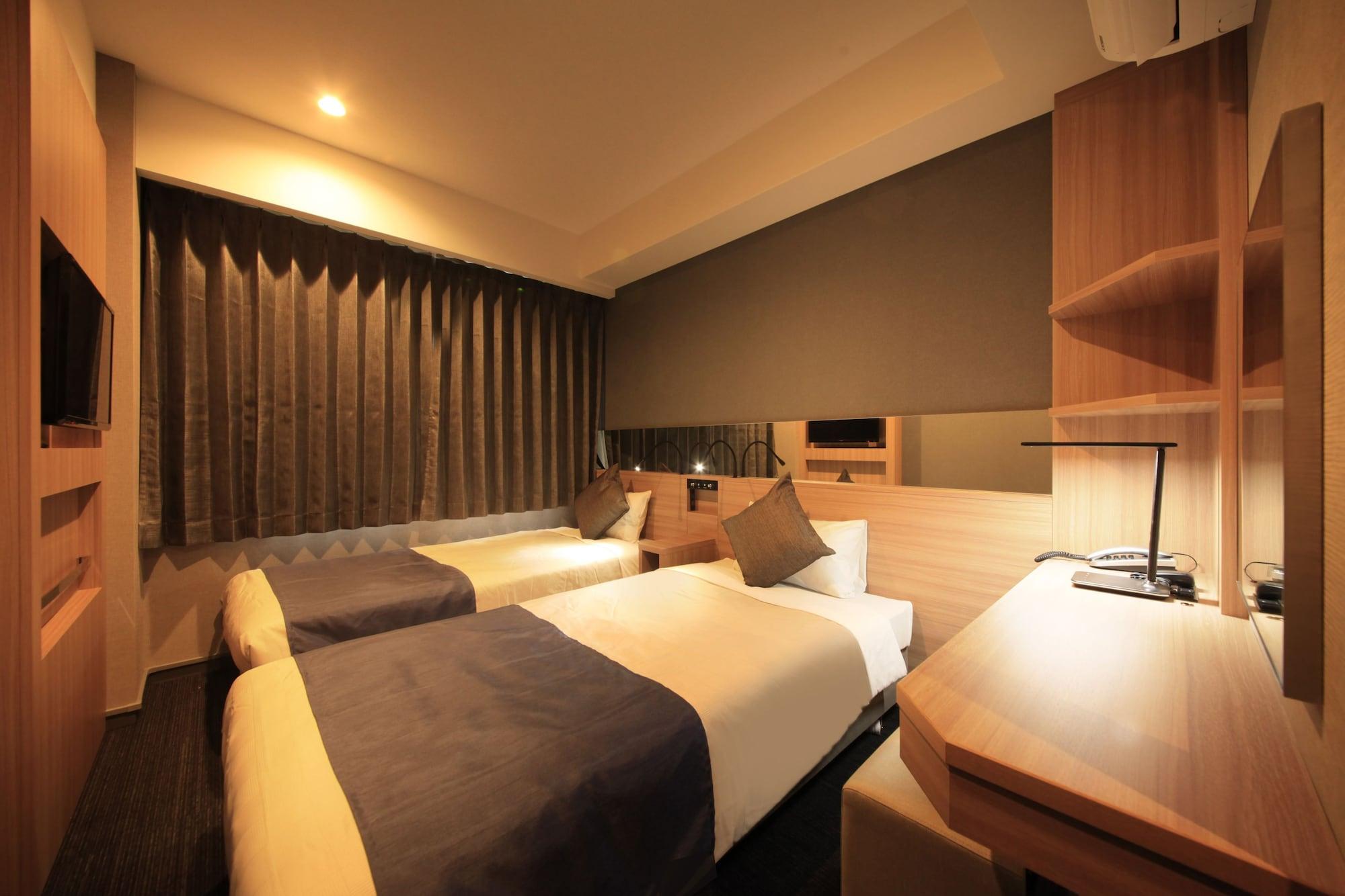 Quintessa Hotel Osaka Shinsaibashi Comic & Books Экстерьер фото