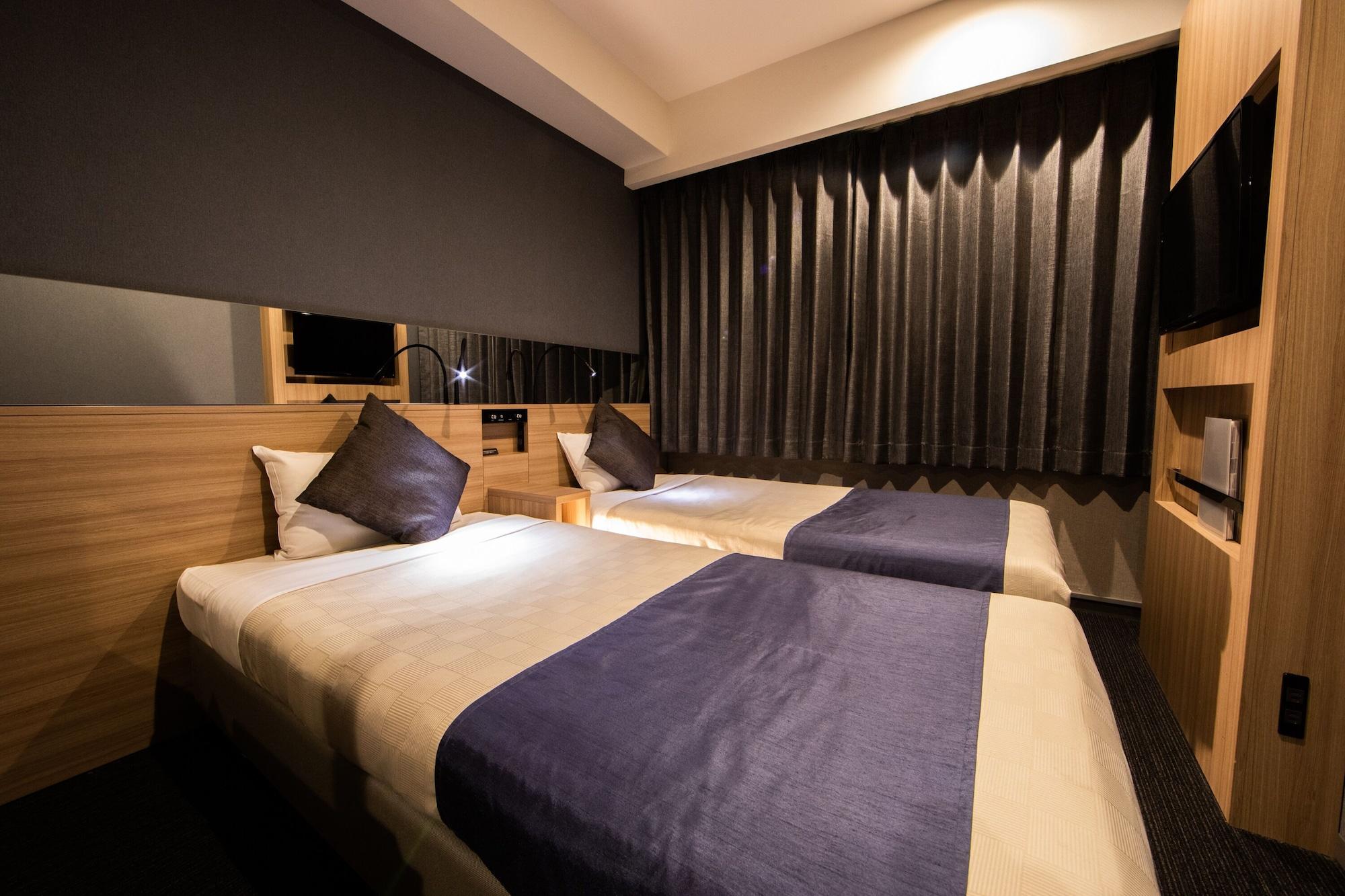 Quintessa Hotel Osaka Shinsaibashi Comic & Books Экстерьер фото