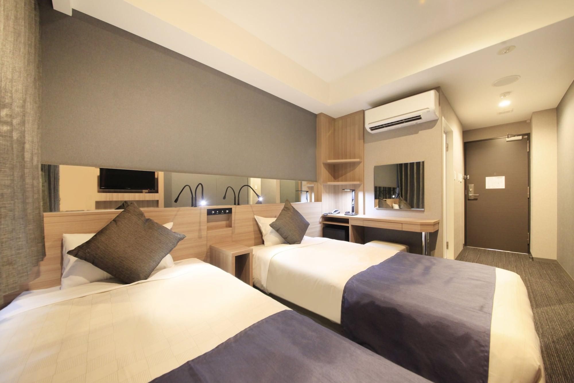 Quintessa Hotel Osaka Shinsaibashi Comic & Books Экстерьер фото