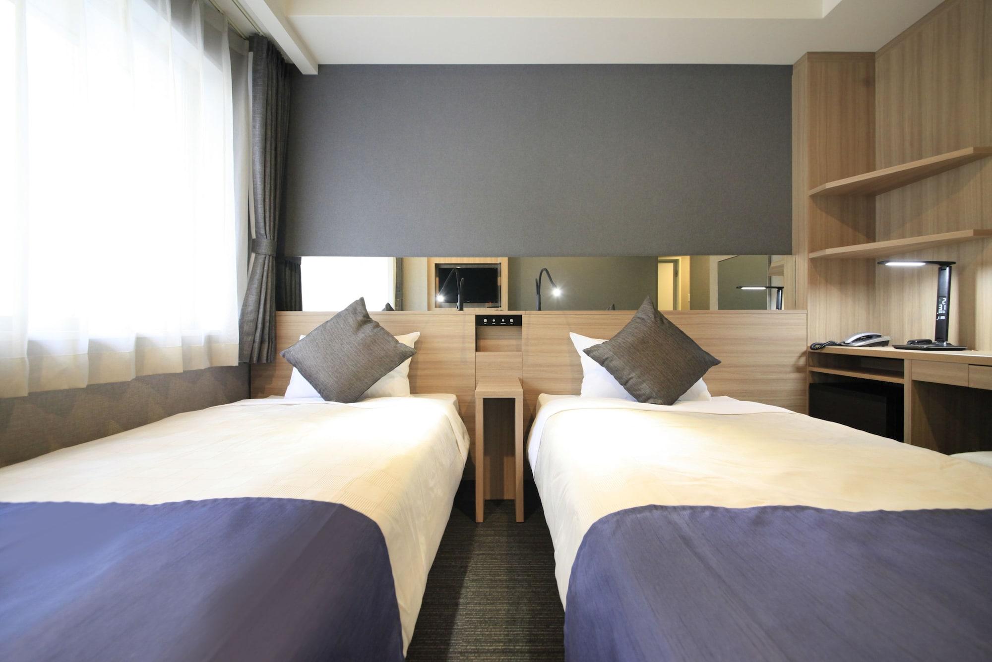 Quintessa Hotel Osaka Shinsaibashi Comic & Books Экстерьер фото