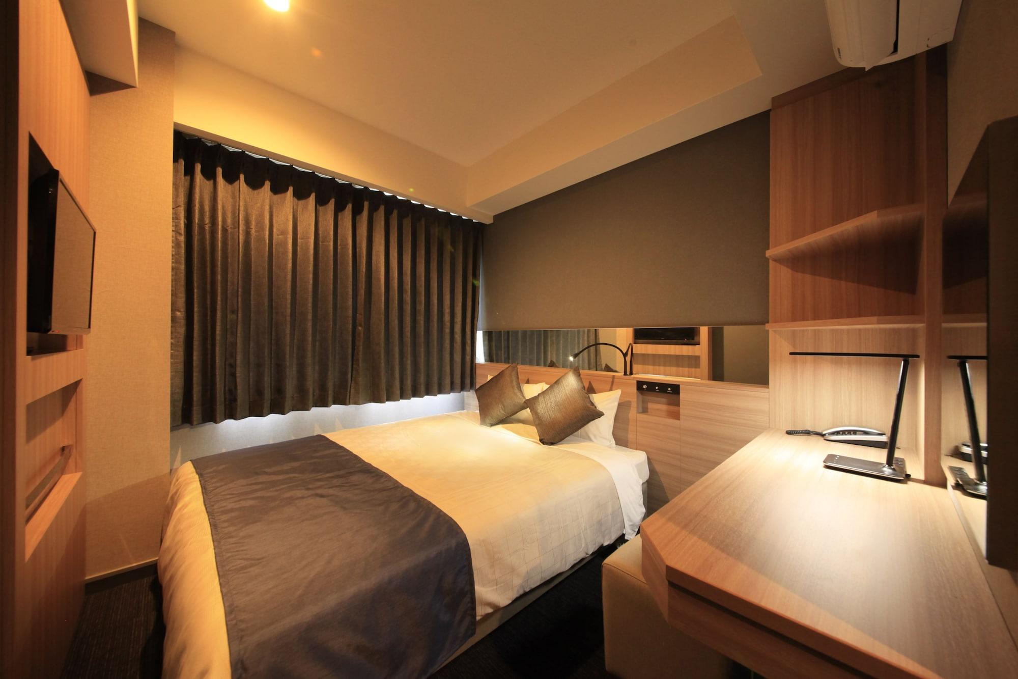 Quintessa Hotel Osaka Shinsaibashi Comic & Books Экстерьер фото
