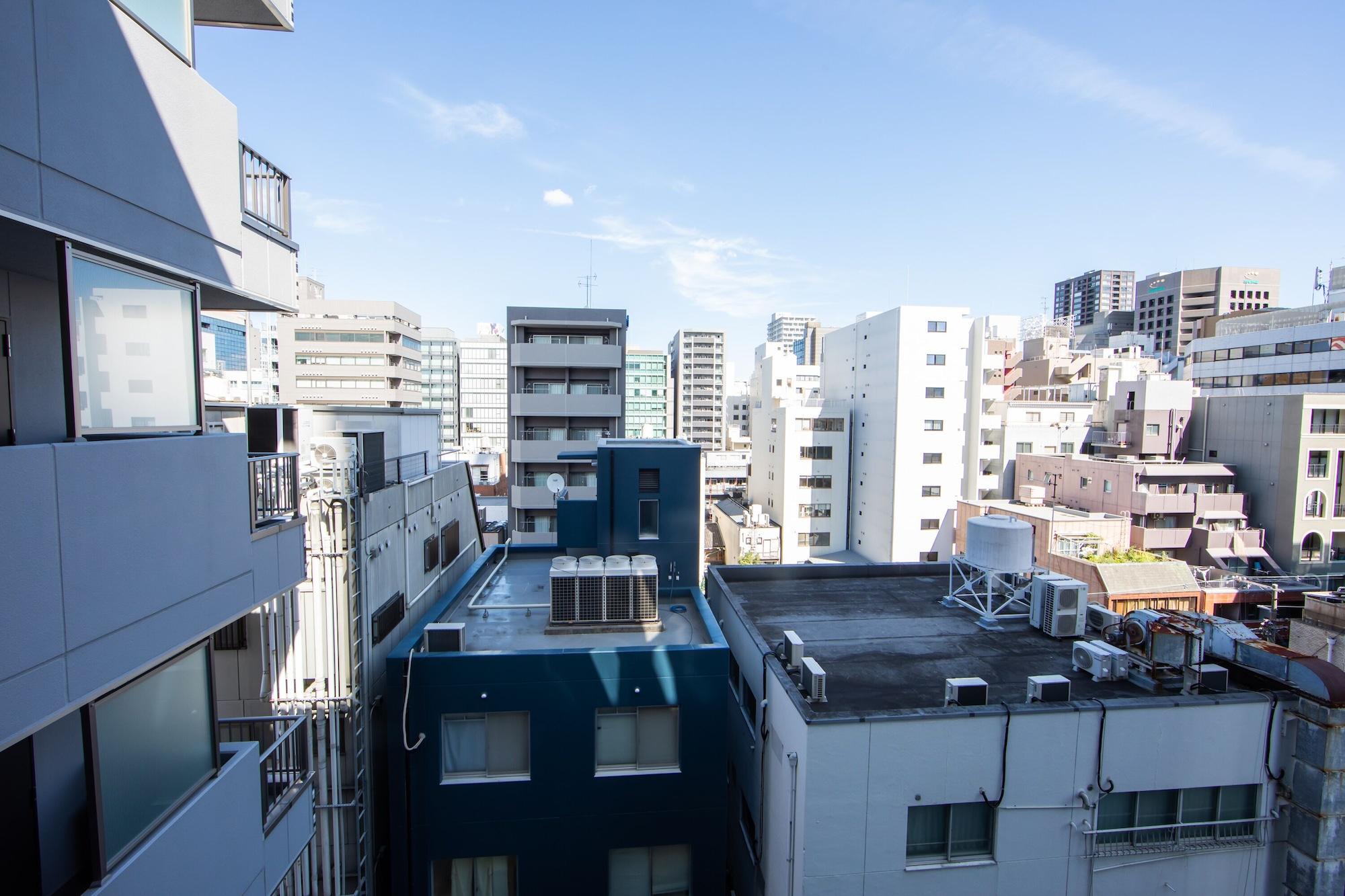 Quintessa Hotel Osaka Shinsaibashi Comic & Books Экстерьер фото