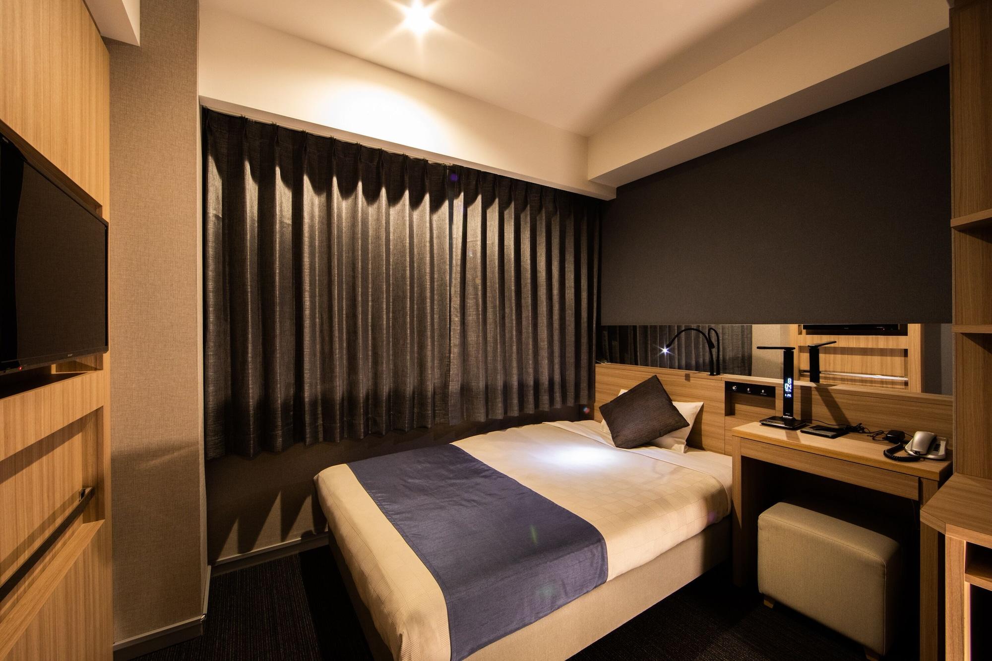 Quintessa Hotel Osaka Shinsaibashi Comic & Books Экстерьер фото