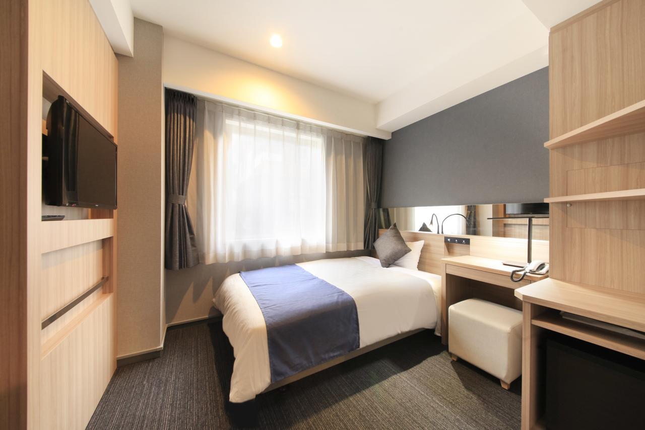 Quintessa Hotel Osaka Shinsaibashi Comic & Books Экстерьер фото